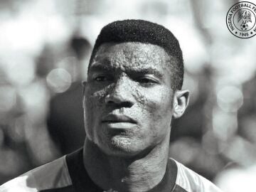 Peter Rufai, exportero del Hércules y Deportivo