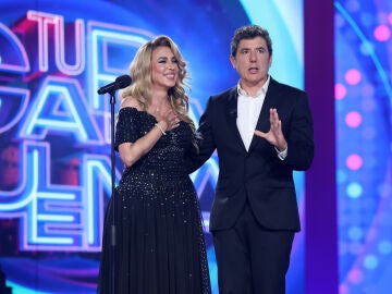 ¡No te lo vas a creer! Gisela desvela la canción con la que duerme cada noche a su bebé 