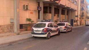 Muere un hombre abatido por la Polic&iacute;a en Linares tras disparar a los viandantes y herir a una persona