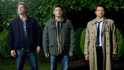 Jared Padalecki, Jensen Ackles y Misha Collins en Supernatural Jared Padalecki , Jensen Ackles y Misha Collins en Supernatural