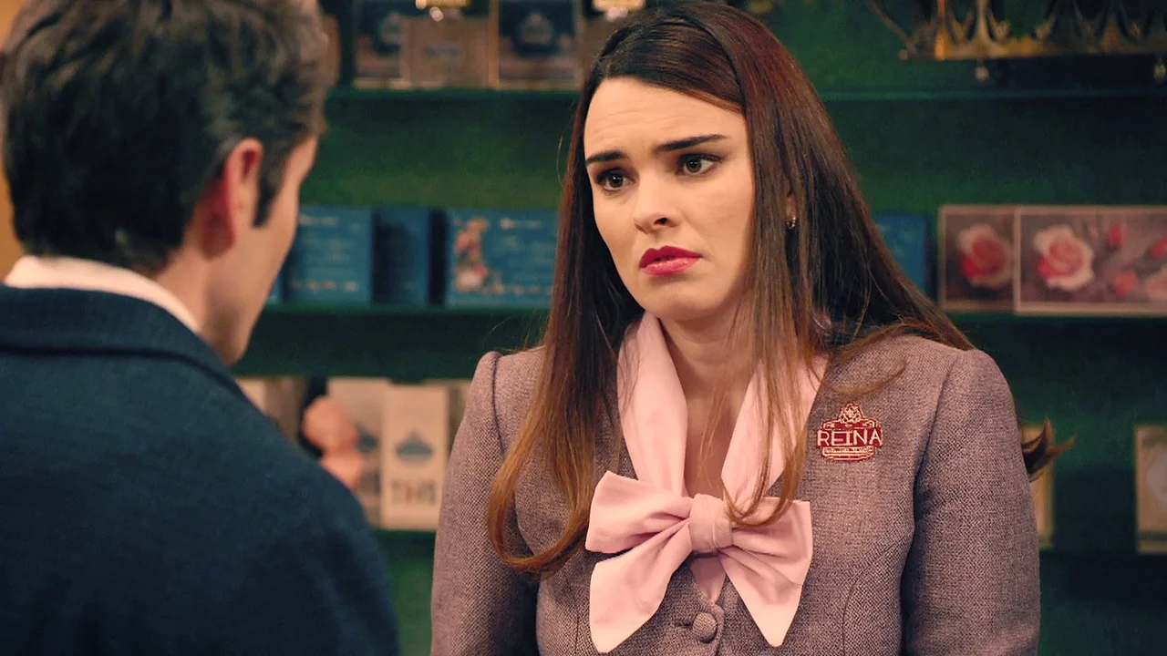 Pelayo intenta convencer a Fina: “Marta y tú tenéis la oportunidad de criar a un bebé juntas”