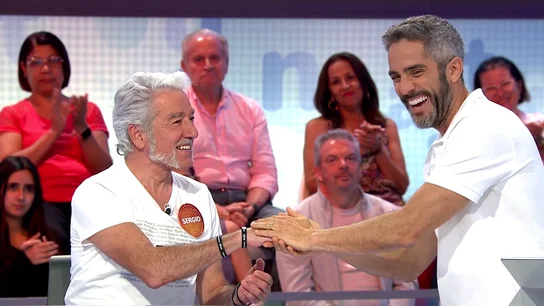 ¡Una pedida de mano en Pasapalabra! Sergio Pazos le da el “sí, quiero” a Roberto Leal ¡Una pedida de mano en Pasapalabra! Sergio Pazos le da el “sí, quiero” a Roberto Leal