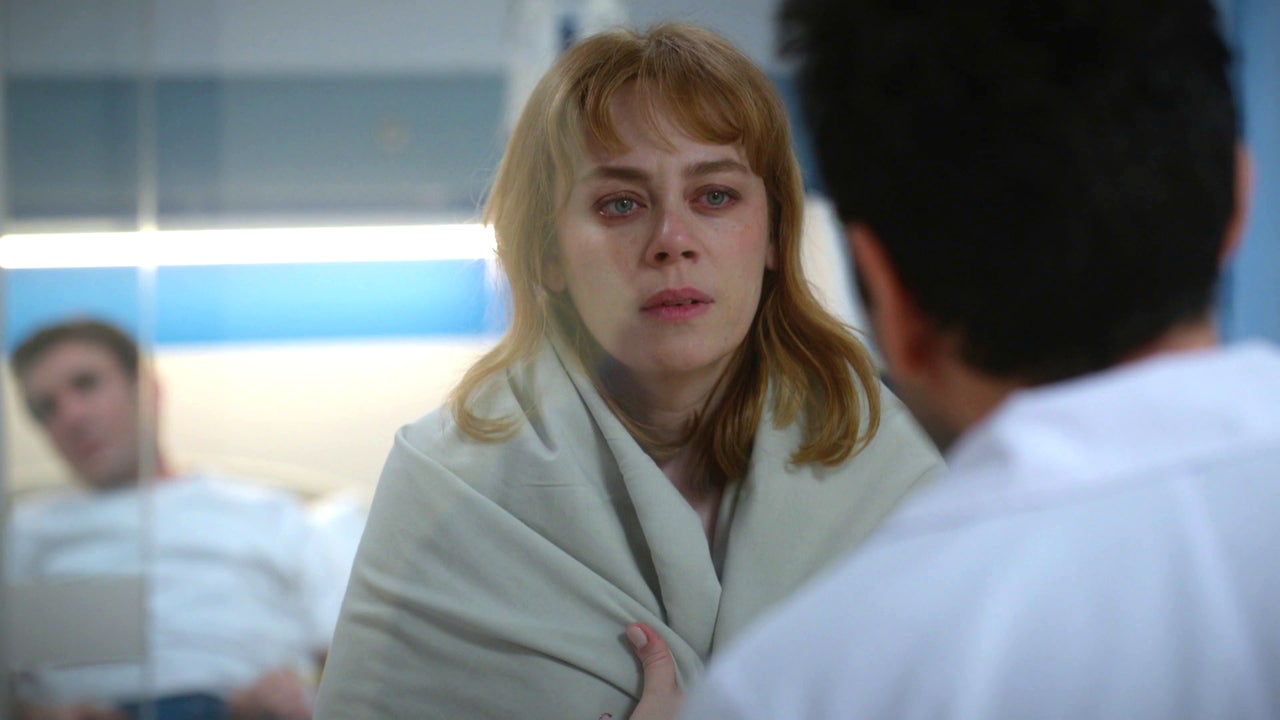 Bahar, desesperada, comienza a perder la esperanza de recuperarse Bahar, desesperada, comienza a perder la esperanza de recuperarse