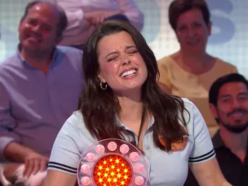 "Esto va de no pulsar": Adriana Torrebejano aprovecha su veteranía en La Pista ante Joan Amargós "Esto va de no pulsar": Adriana Torrebejano aprovecha su veteranía en La Pista ante Joan Amargós