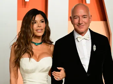 Lauren Sánchez y Jeff Bezos Lauren Sánchez y Jeff Bezos