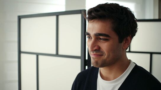 Ferit se rompe en la ecograf&iacute;a de Pelin al imaginar que el beb&eacute; es de Seyran 