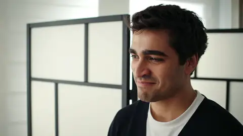 Ferit se rompe en la ecografía de Pelin al imaginar que el bebé es de Seyran Ferit se rompe en la ecografía de Pelin al imaginar que el bebé es de Seyran