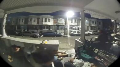 Duras imágenes: tiroteo de película con 3 muertos y 10 heridos en Filadelfia