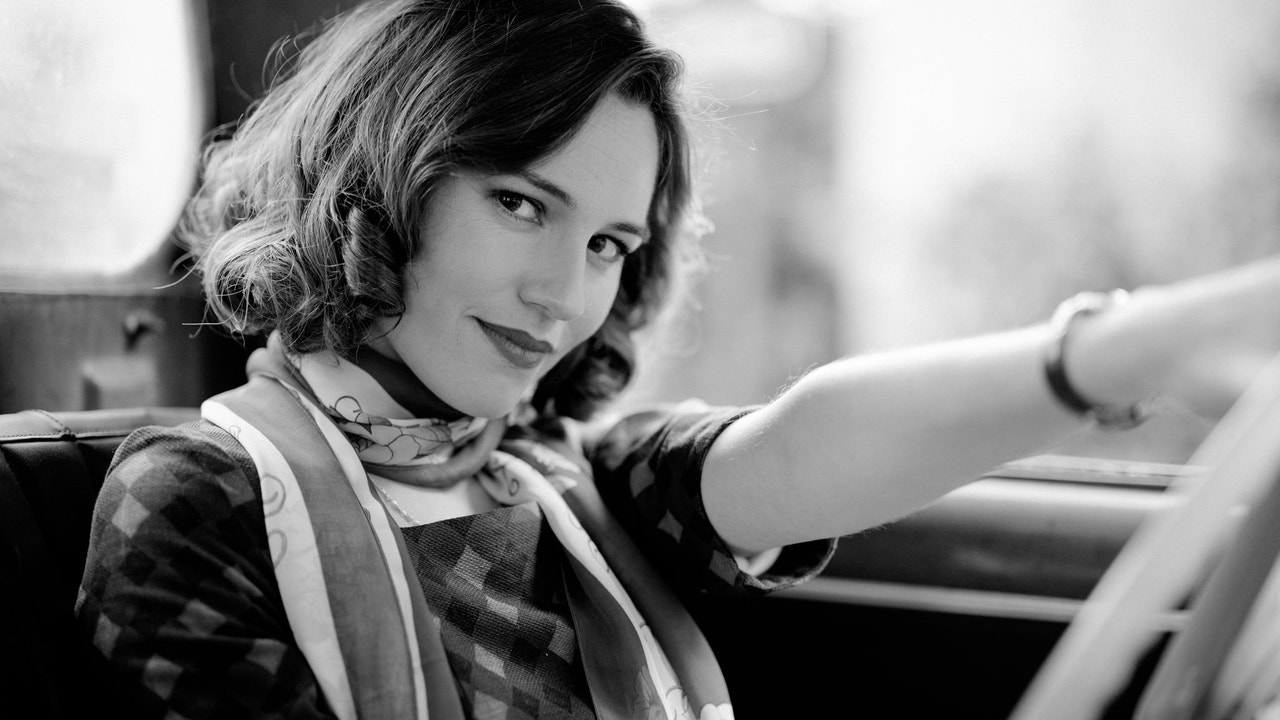 Disfruta de las fotografías inéditas que le hizo Fina a Claudia en Sueños de libertad Disfruta de las fotografías inéditas que le hizo Fina a Claudia en Sueños de libertad