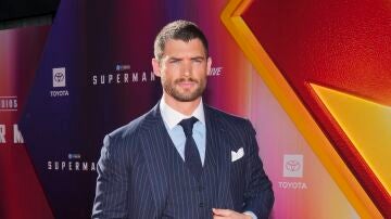 David Corenswet en la premiere de Superman en Los Angeles