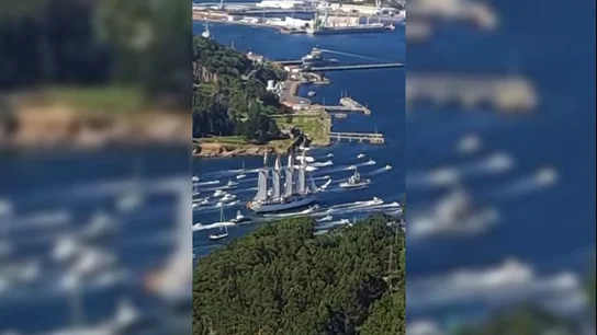 El Juan Sebastián de Elcano atraca en Ferrol con la princesa Leonor a bordo El Juan Sebastián de Elcano atraca en Ferrol con la princesa Leonor a bordo