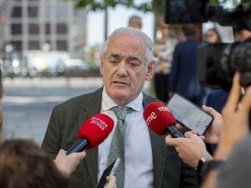 El psiquiatra de Elisa Mouliaá afirma que estaba medicada la noche de la supuesta agresión de Errejón: "Está fatal"
