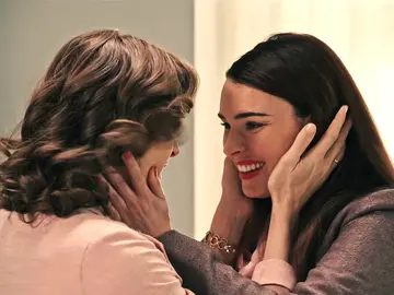 Fina acepta convertirse en madre con Marta Fina acepta convertirse en madre con Marta