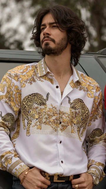 Manuel Masalva con Bad Bunny en Narcos: México