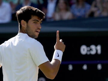 Carlos Alcaraz celebra un punto ante Norrie