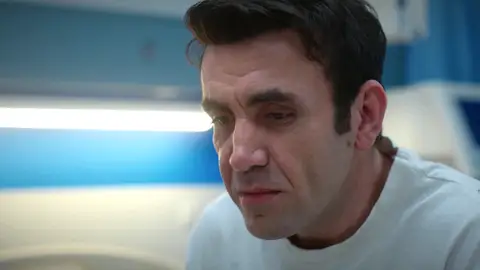 “Luego no va a pensar más en mí”: Timur admite a Bahar el motivo por el que quiere alejarla de Umay “Luego no va a pensar más en mí”: Timur admite a Bahar el motivo por el que quiere alejarla de Umay