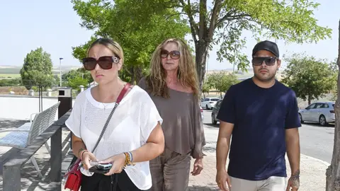 Rocío Flores, Aurora Gaviño y José Fernando Rocío Flores, Aurora Gaviño y José Fernando