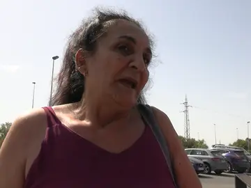 Inma, madre de Michu, en el tanatorio Inma, madre de Michu, en el tanatorio