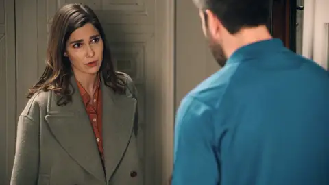 Avance del próximo capítulo de Sueños de libertad: Begoña quiere salvar al ladrón que la atacó Avance del próximo capítulo de Sueños de libertad: Begoña quiere salvar al ladrón que la atacó