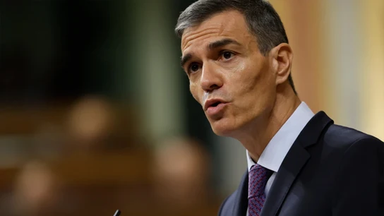 A3 Noticias 1 (09-07-25) Sánchez anuncia un plan anticorrupción, asegura ser "un político limpio" y reconoce que se planteó dimitir tras el escándalo Santos Cerdán A3 Noticias 1 (09-07-25) Sánchez anuncia un plan anticorrupción, asegura ser "un político limpio" y reconoce que se planteó dimitir tras el escándalo Santos Cerdán