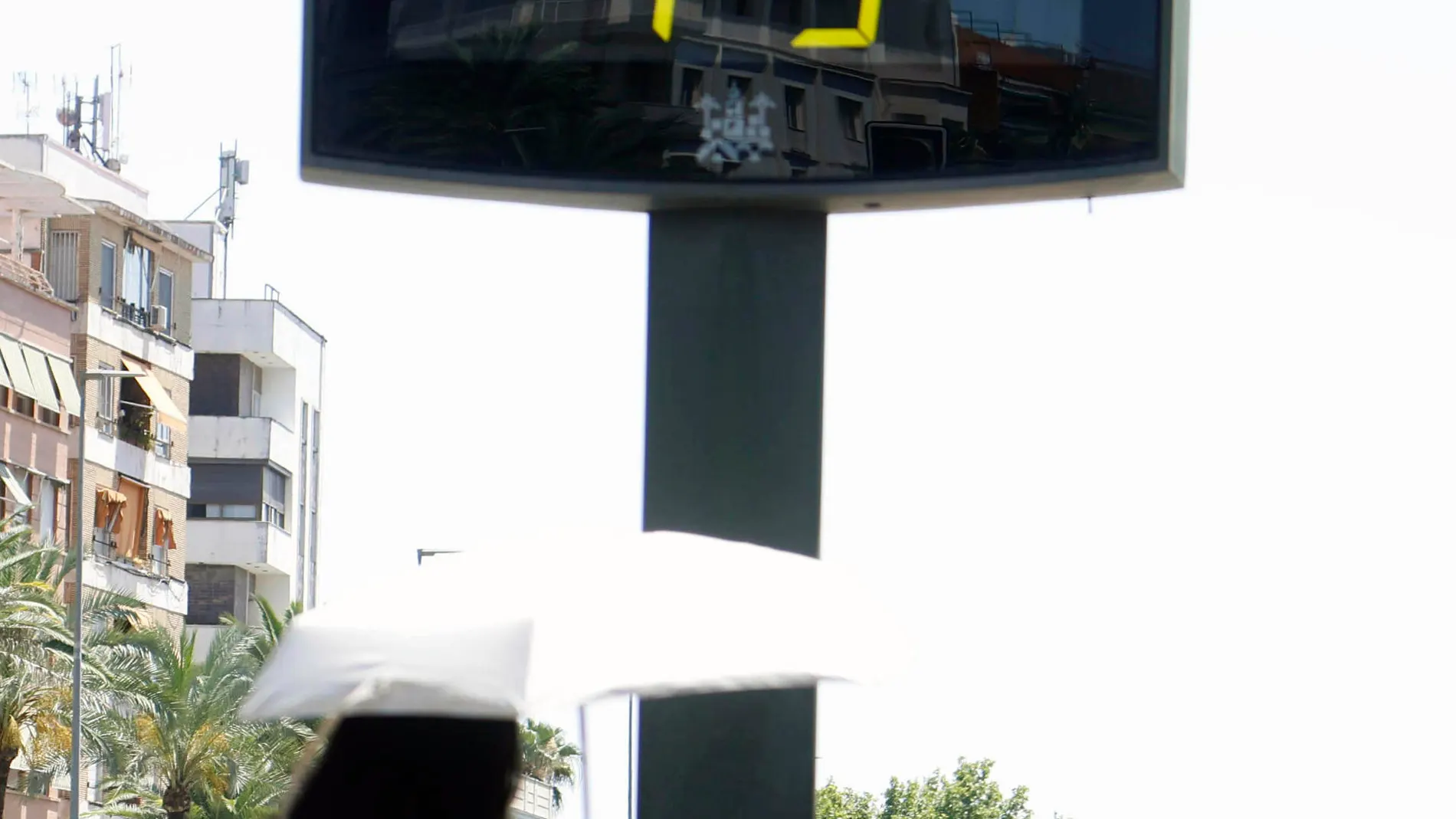 Muere un hombre por un golpe de calor en Alicante tras caminar varias horas Muere un hombre por un golpe de calor en Alicante tras caminar varias horas