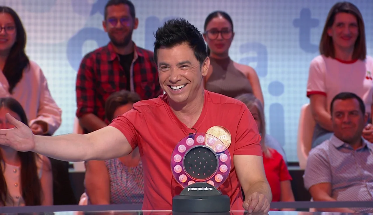 “¿La mato?”: David Civera explota ante la desternillante broma de Adriana Torrebejano
