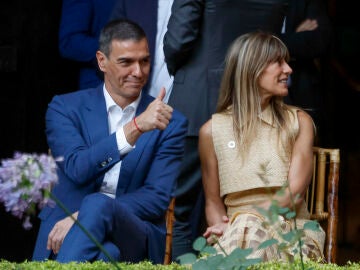 El presidente del Gobierno español, Pedro Sánchez y su mujer, Begoña Gómez