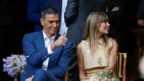 El presidente del Gobierno español, Pedro Sánchez y su mujer, Begoña Gómez El presidente del Gobierno español, Pedro Sánchez y su mujer, Begoña Gómez