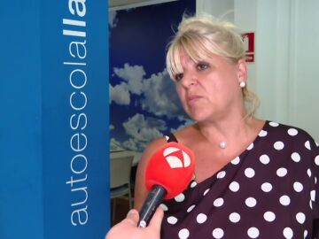 Un mosso acusado de propinar un cabezazo a la profesora de autoescuela de su hija tras suspender: "¡Eres una desgraciada!" Un mosso acusado de propinar un cabezazo a la profesora de autoescuela de su hija tras suspender: "¡Eres una desgraciada!"