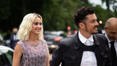 Orlando Bloom publica una foto con Katy Perry y sus dos hijos tras separarse y... ¡son todo amor!