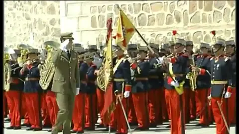 Efemérides de hoy 19 de julio de 2025: El príncipe Felipe de Borbón inaugura el Museo del Ejercito Efemérides de hoy 19 de julio de 2025: El príncipe Felipe de Borbón inaugura el Museo del Ejercito