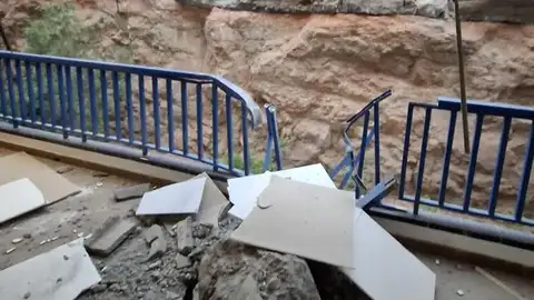 Desalojo tras el derrumbe en Mogán Desalojo tras el derrumbe en Mogán