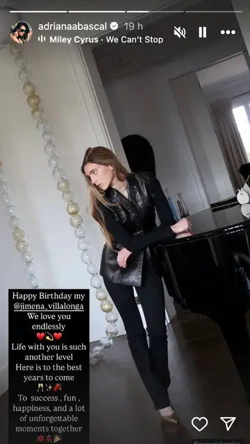 Story de Adriana Abascal Story de Adriana Abascal