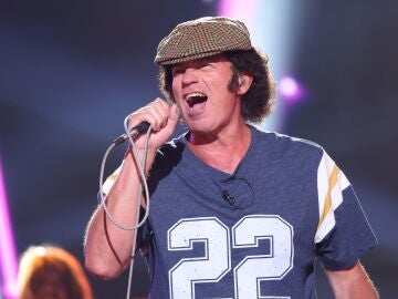Quería pasárselo bien… ¡y lo ha conseguido!: Bertín Osborne se entrega con ‘You shook me all night long’ de AC/DC 