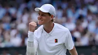 Jannik Sinner reacciona durante la final de Wimbledon Jannik Sinner reacciona durante la final de Wimbledon