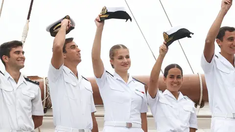 La princesa Leonor termina su formación naval La princesa Leonor termina su formación naval