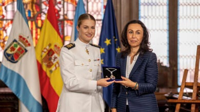 La princesa Leonor recibe la medalla de Galicia y lo agradece en gallego: 