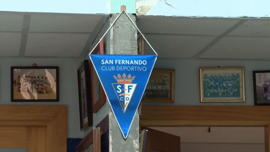 Bander&iacute;n del San Fernando CD