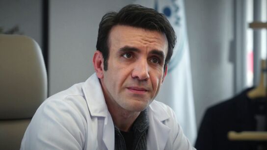 &iexcl;Pillado!: Timur descubre que el asesino era un compa&ntilde;ero del hospital gracias a las c&aacute;maras de seguridad Destacada 