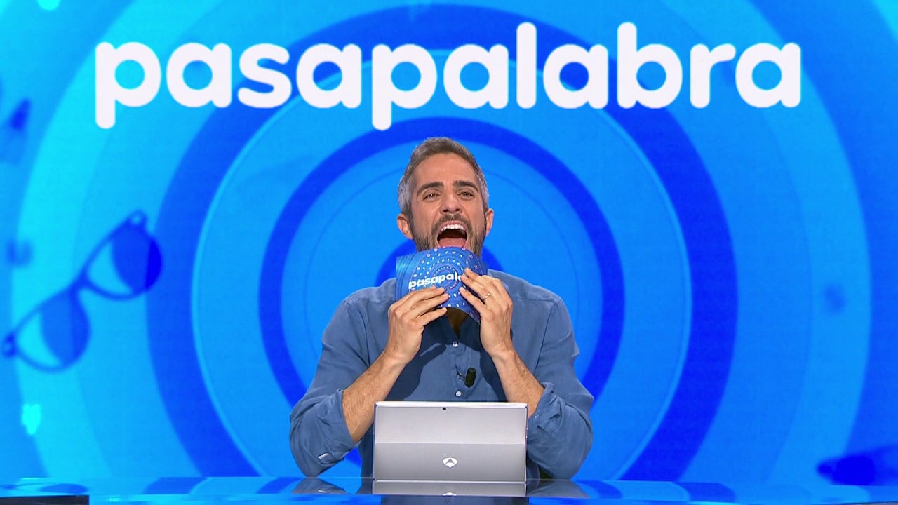 “Está todo el mundo cantándola” “Está todo el mundo cantándola”