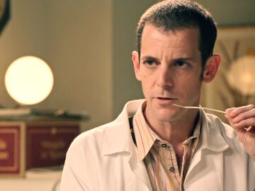 Avance del pr&oacute;ximo cap&iacute;tulo de Sue&ntilde;os de libertad: Luis descubre un error en la fabricaci&oacute;n del perfume del aniversario 