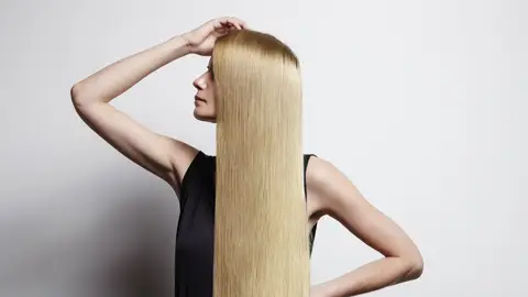 Cabello muy liso Cabello muy liso