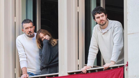 Antonio y Stella Banderas y Alex Gruszynski