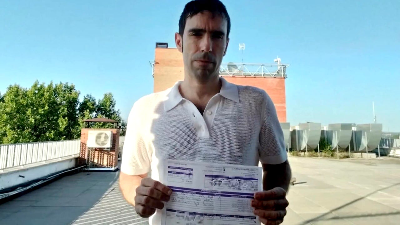 Fernando ha sido víctima de la 'mafia' de los cerrajeros: "Fueron una sucesión de intimidaciones en las que iba subiendo el precio" Fernando ha sido víctima de la 'mafia' de los cerrajeros: "Fueron una sucesión de intimidaciones en las que iba subiendo el precio"