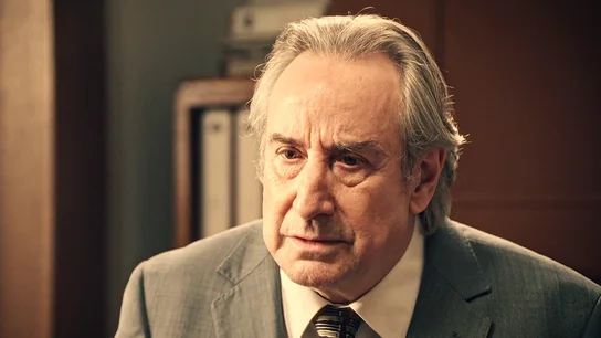 Don Pedro estalla contra Irene por su inesperada amistad con Damián: “¡Está obsesionado con hacerme daño!” Don Pedro estalla contra Irene por su inesperada amistad con Damián: “¡Está obsesionado con hacerme daño!”