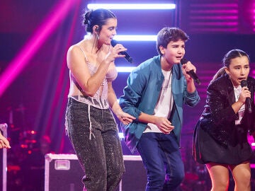 &iexcl;Un regalo inolvidable! As&iacute; fue la actuaci&oacute;n de Chiara Oliver con los semifinalistas de La Voz Kids