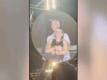 Una Kisscam en el concierto de Coldplay de Boston destapa una infidelidad Una Kisscam en el concierto de Coldplay de Boston destapa una infidelidad