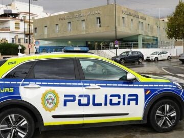 Agentes de la policía pillan 'in fraganti' a un hombre realizando tocamientos a una turista en el centro de Málaga