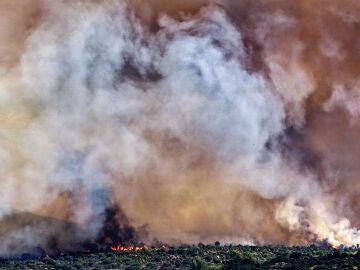Imagen del incendio de Navaluenga