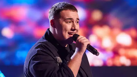 “Es un verdadero honor”: Emilio conquista la final con arte, nobleza y emoción flamenca “Es un verdadero honor”: Emilio conquista la final con arte, nobleza y emoción flamenca